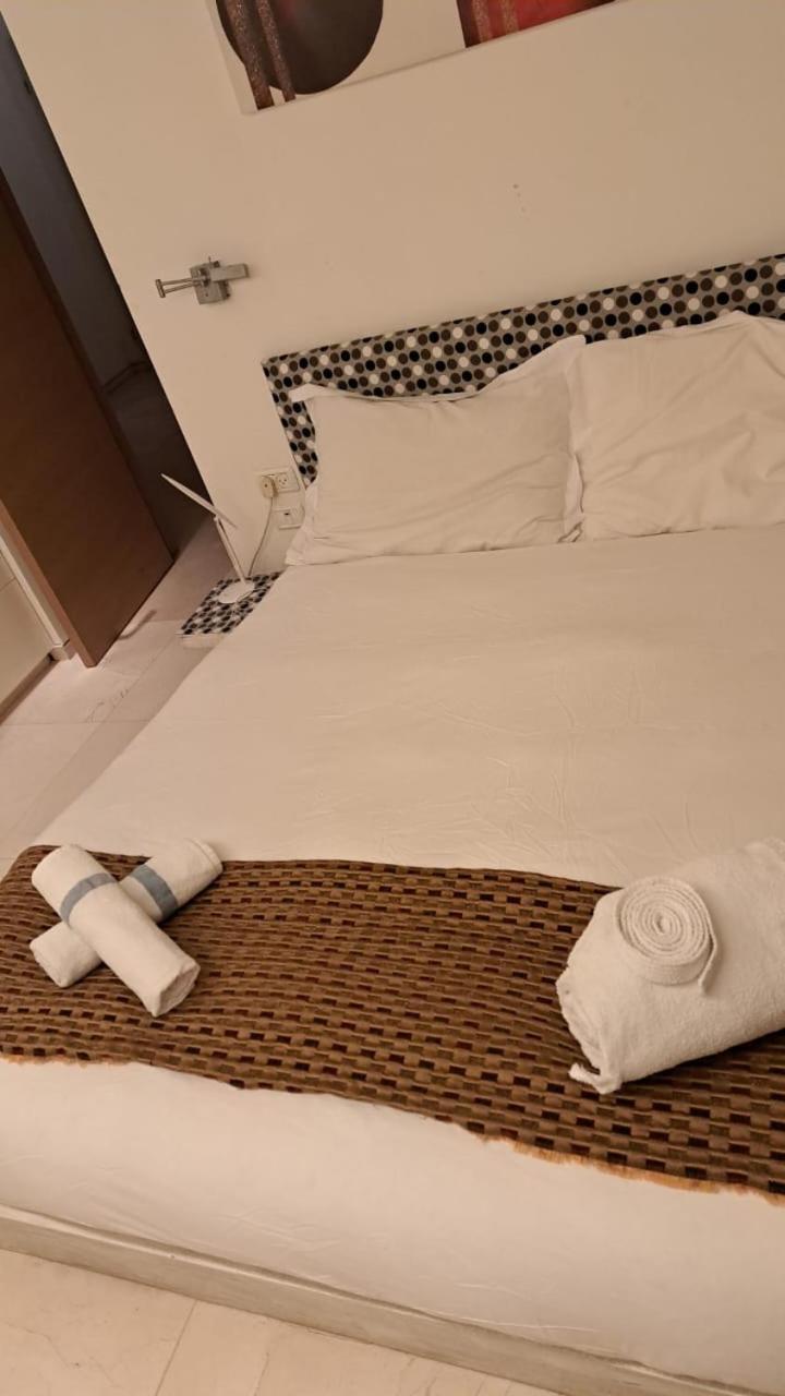 Raphael Apartments Herzelia Екстериор снимка