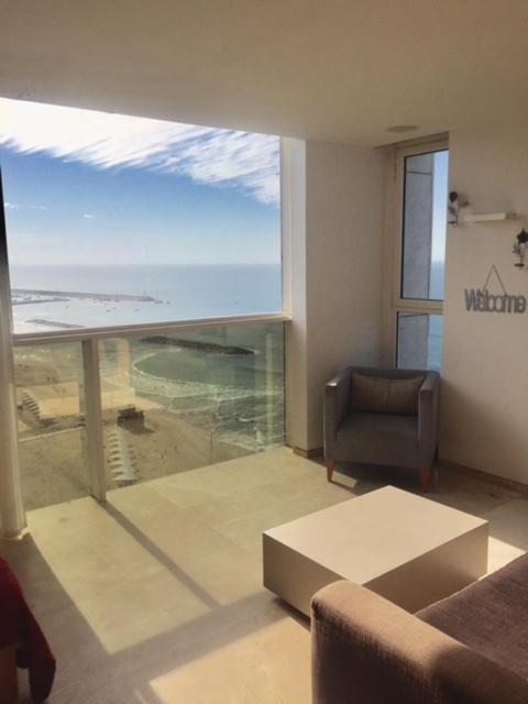 Raphael Apartments Herzelia Екстериор снимка
